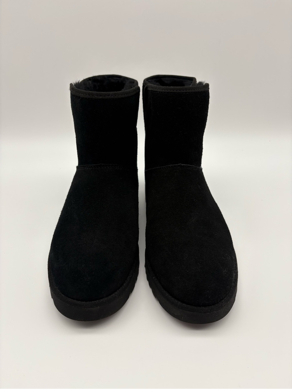 UGG Black Suede Shearling Lined Short Winter Boots Size 9